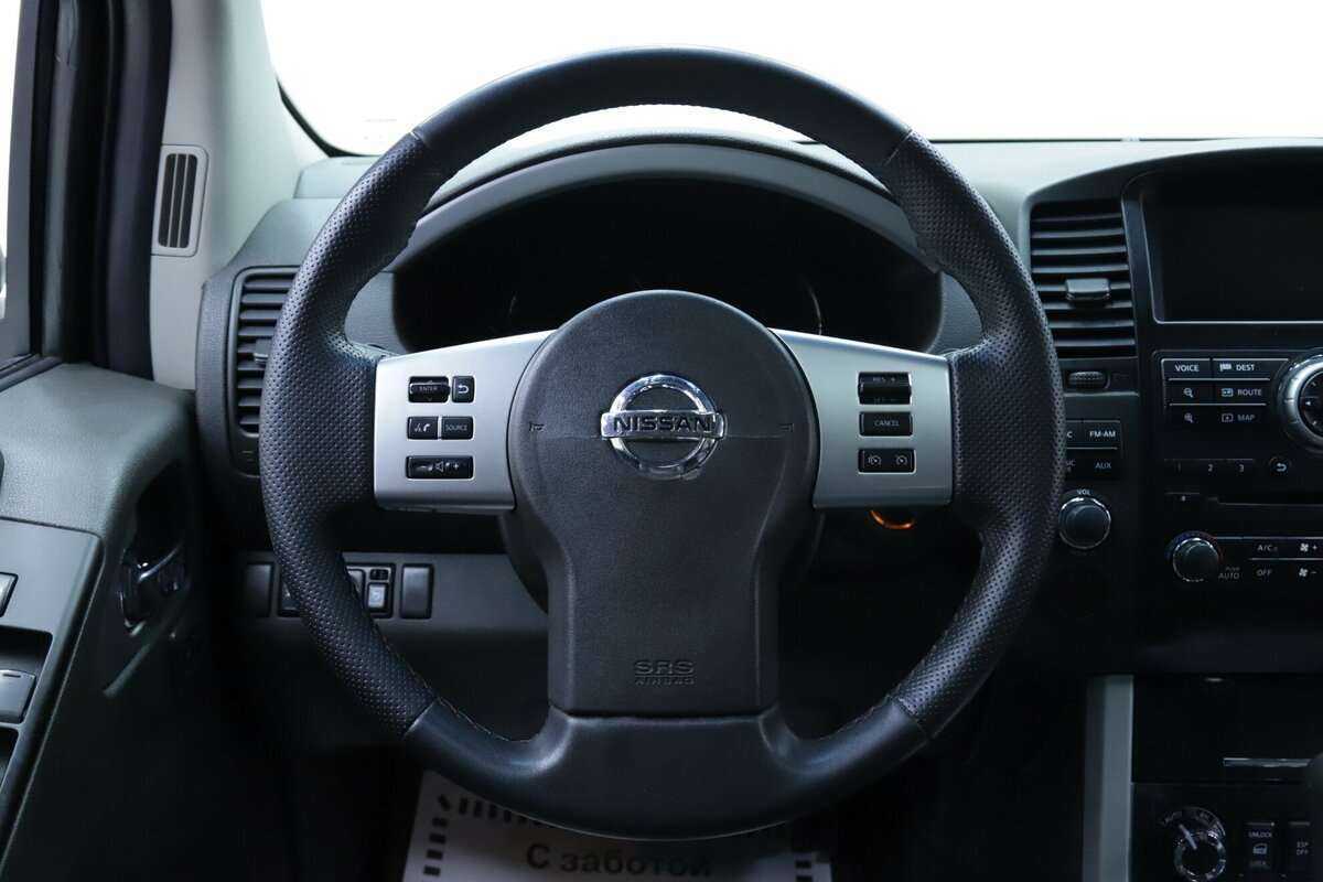 Nissan Pathfinder с пробегом — 2012 год. Фото: #11