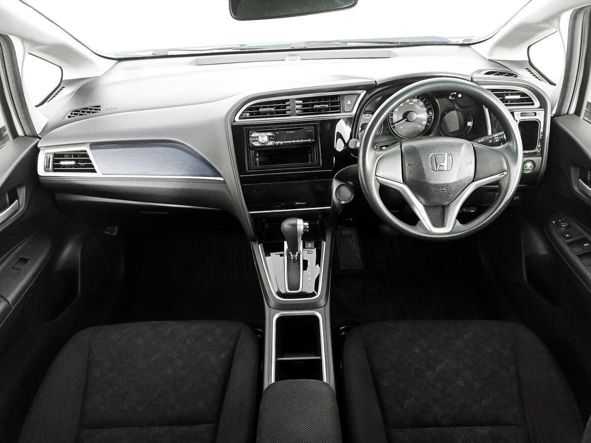 Honda Shuttle с пробегом — 2018 год. Фото: #13