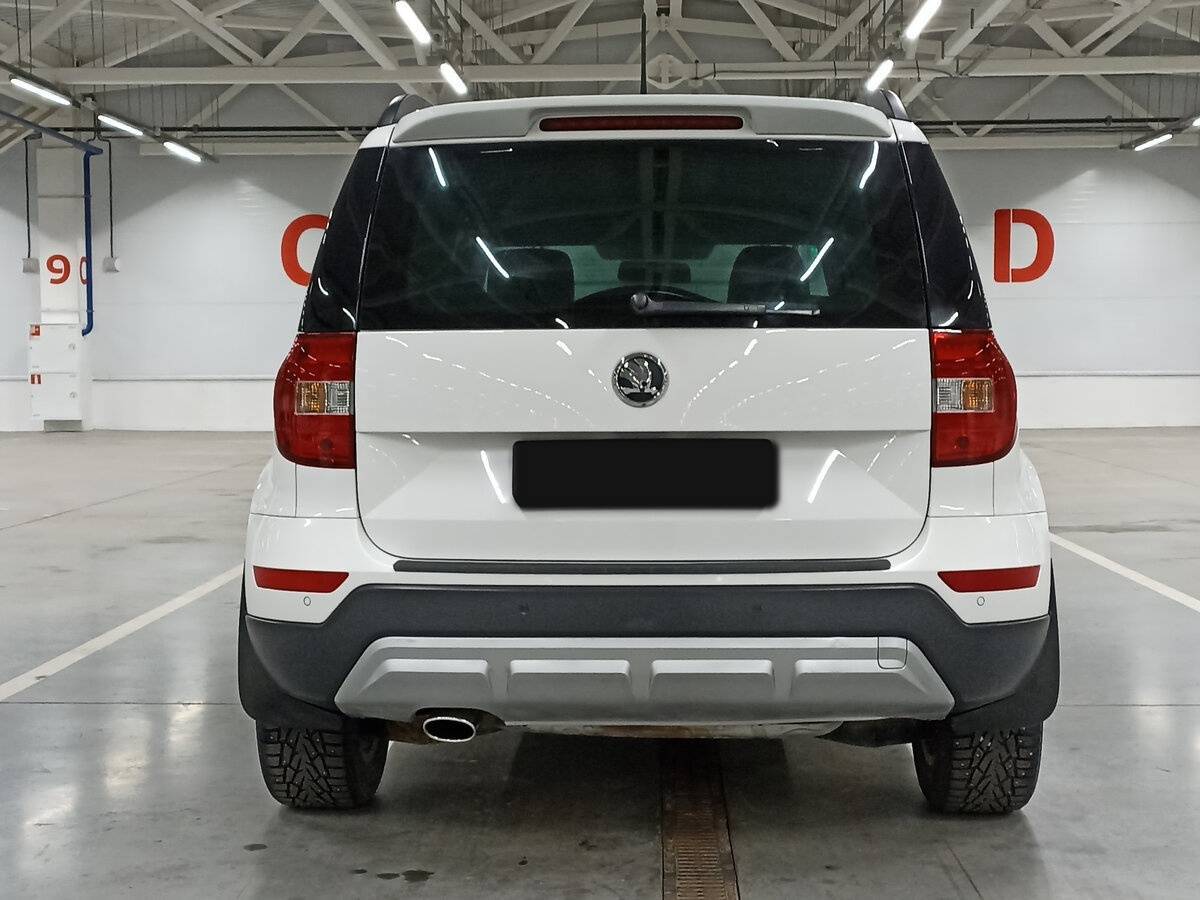 Skoda Yeti с пробегом — 2015 год. Фото: #5