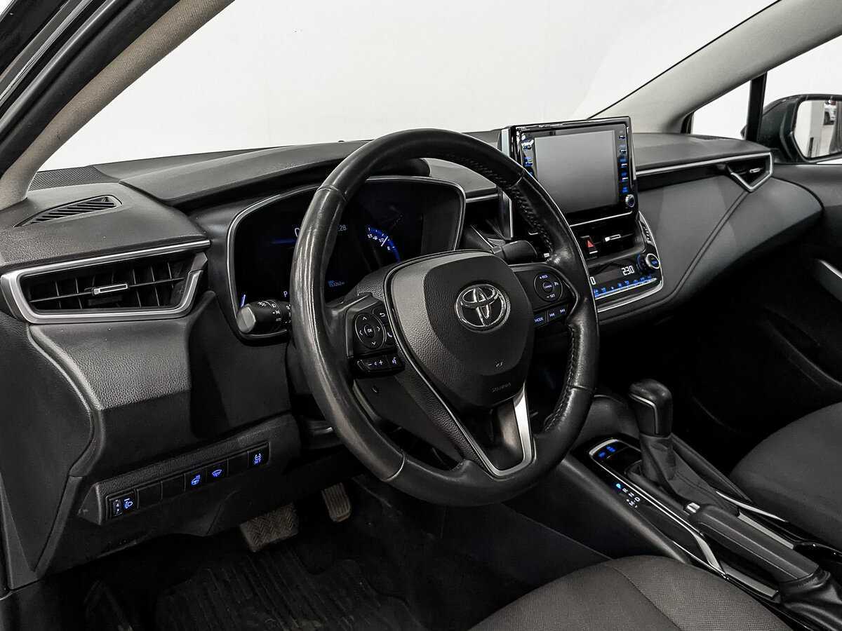 Toyota Corolla с пробегом — 2019 год. Фото: #14