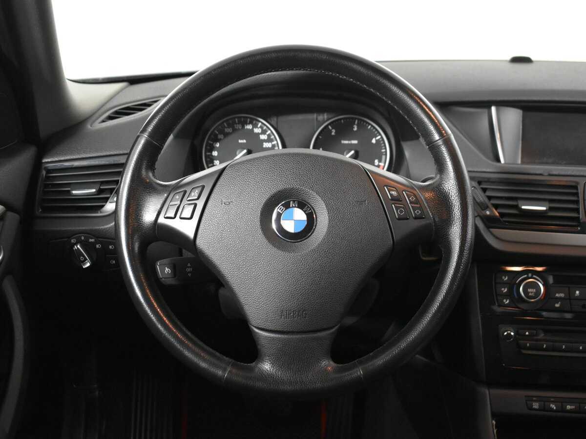 BMW X1 с пробегом — 2014 год. Фото: #9