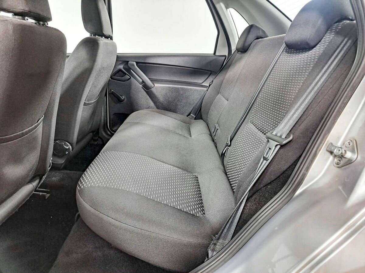 Lada (ВАЗ) Granta с пробегом — 2017 год. Фото: #9