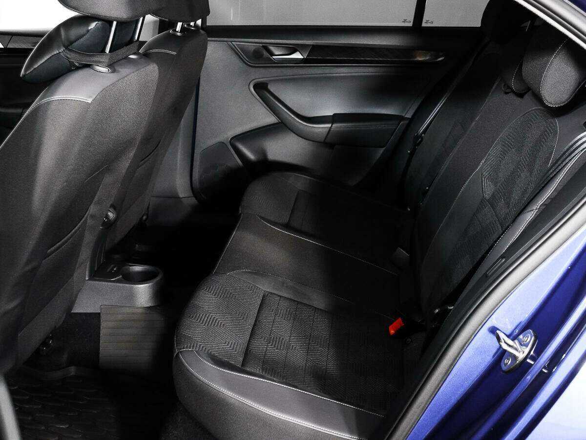 Volkswagen Polo с пробегом — 2020 год. Фото: #8