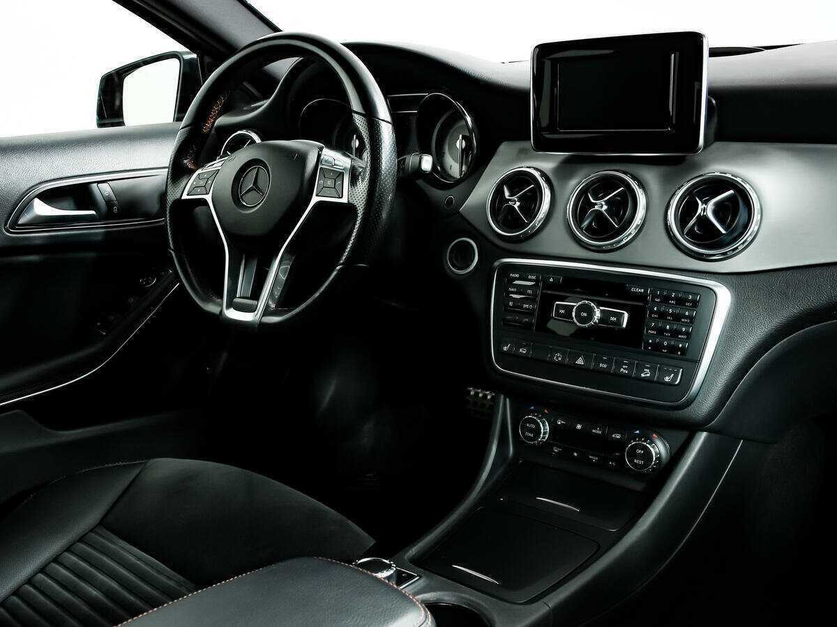 Mercedes-Benz GLA с пробегом — 2014 год. Фото: #8