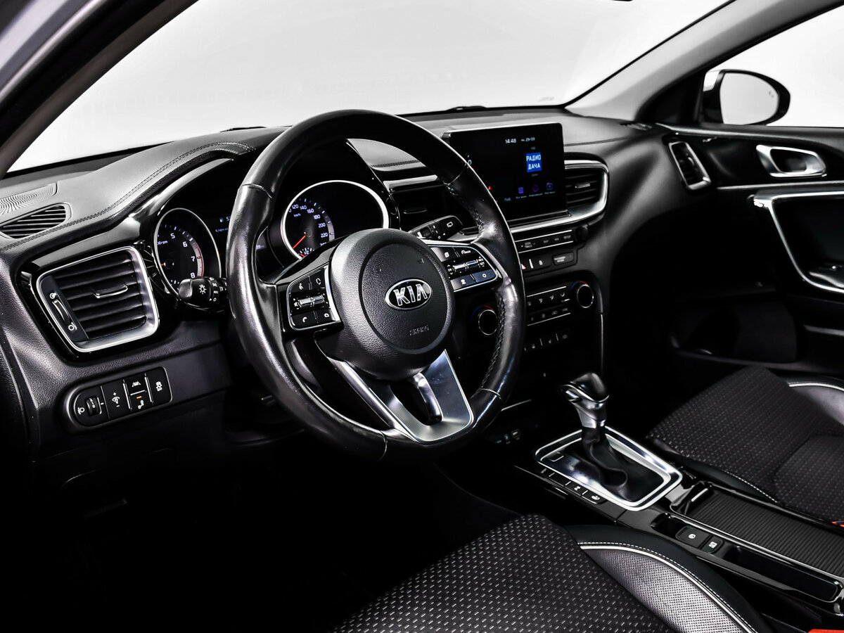 Kia Ceed с пробегом — 2018 год. Фото: #9