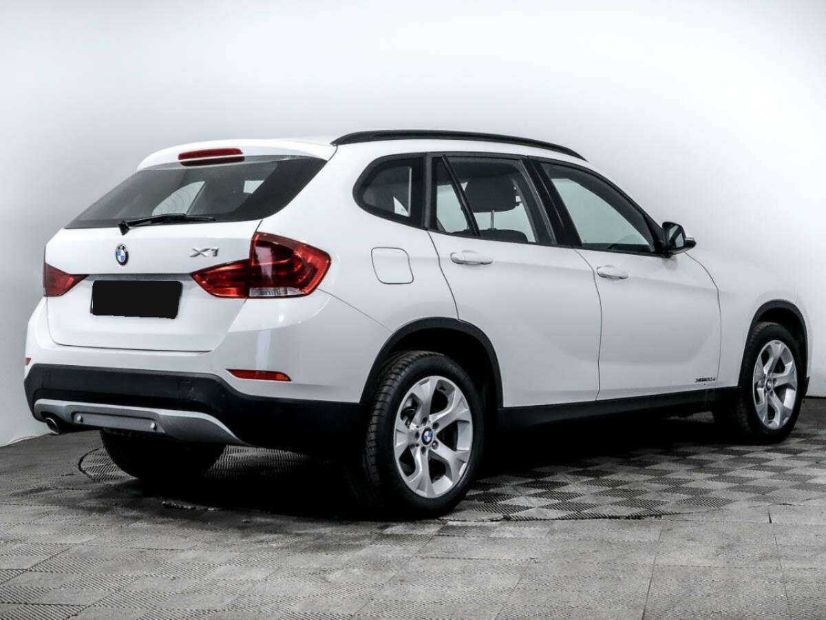 BMW X1 с пробегом — 2013 год. Фото: #3