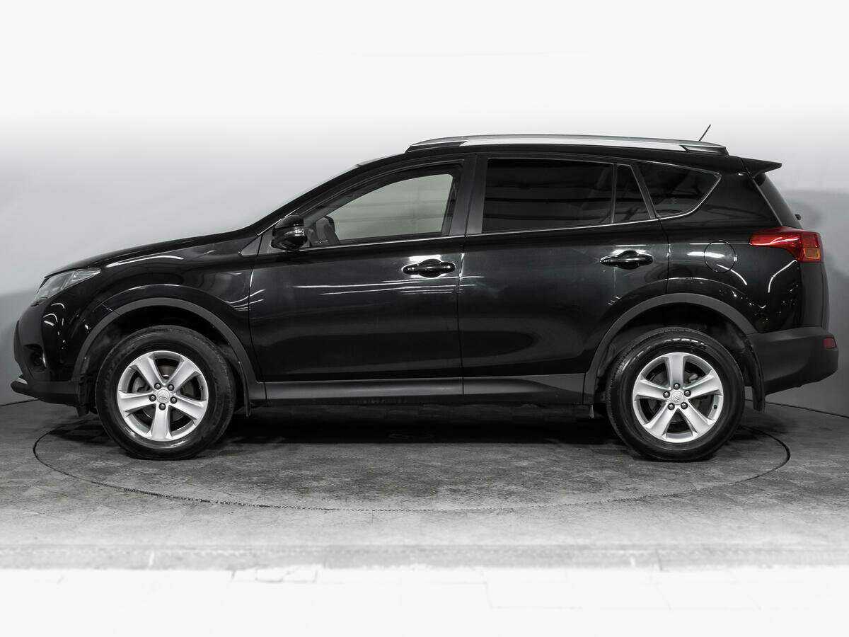 Toyota RAV4 с пробегом — 2014 год. Фото: #7