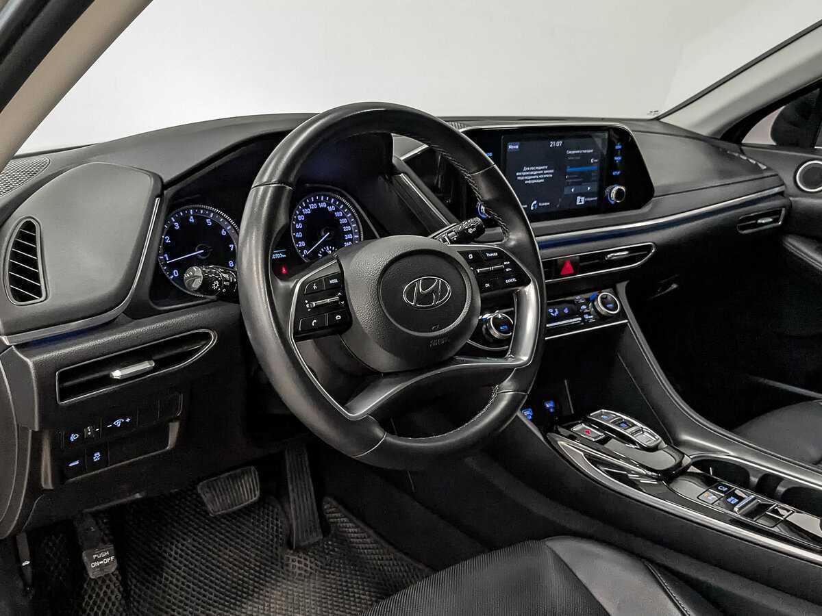 Hyundai Sonata с пробегом — 2022 год. Фото: #14