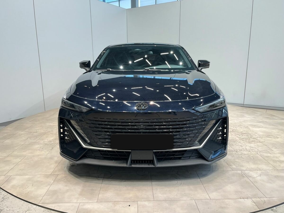 Changan UNI-V с пробегом — 2024 год. Посмотреть фото