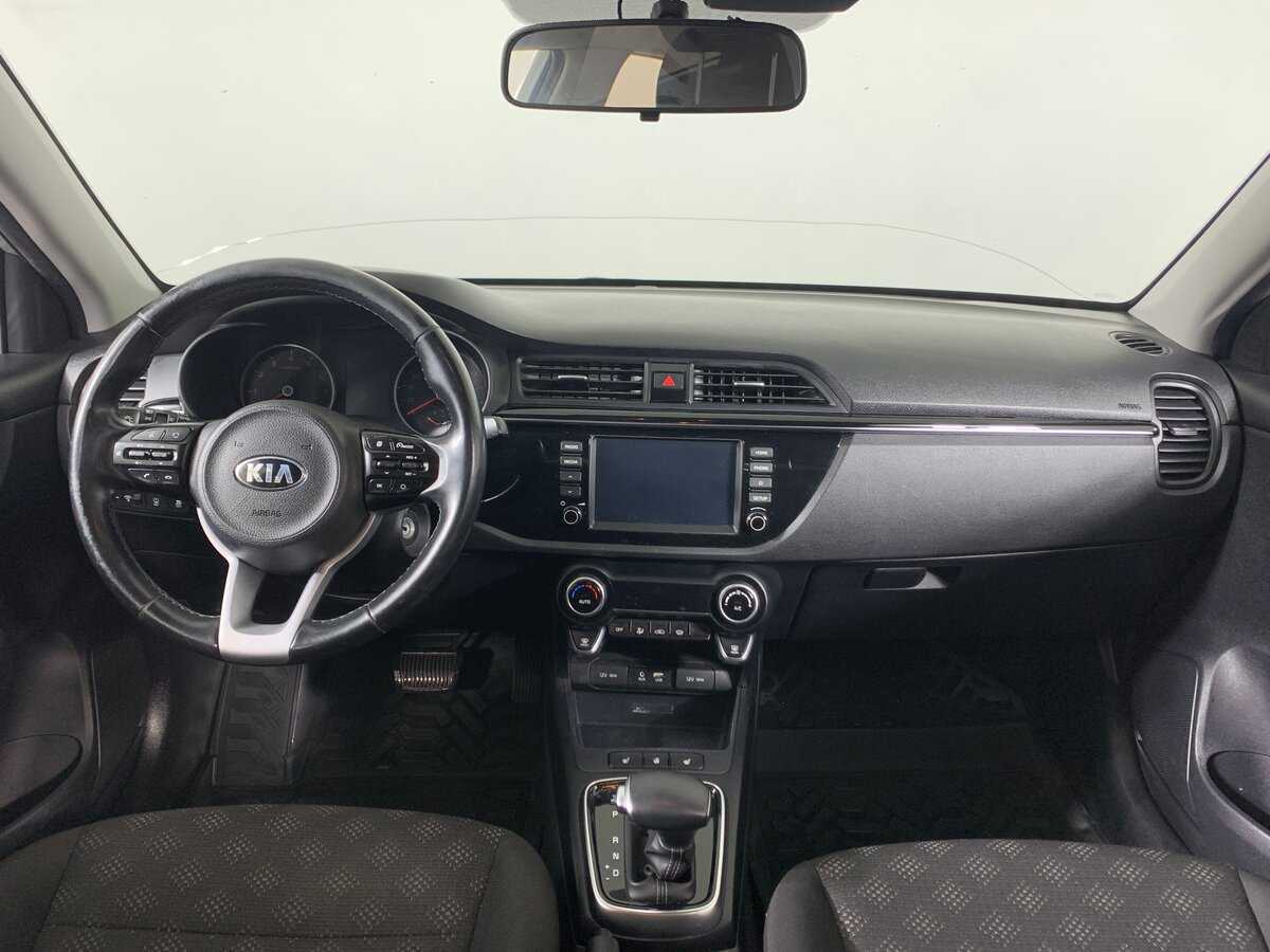 Kia Rio с пробегом — 2018 год. Фото: #12