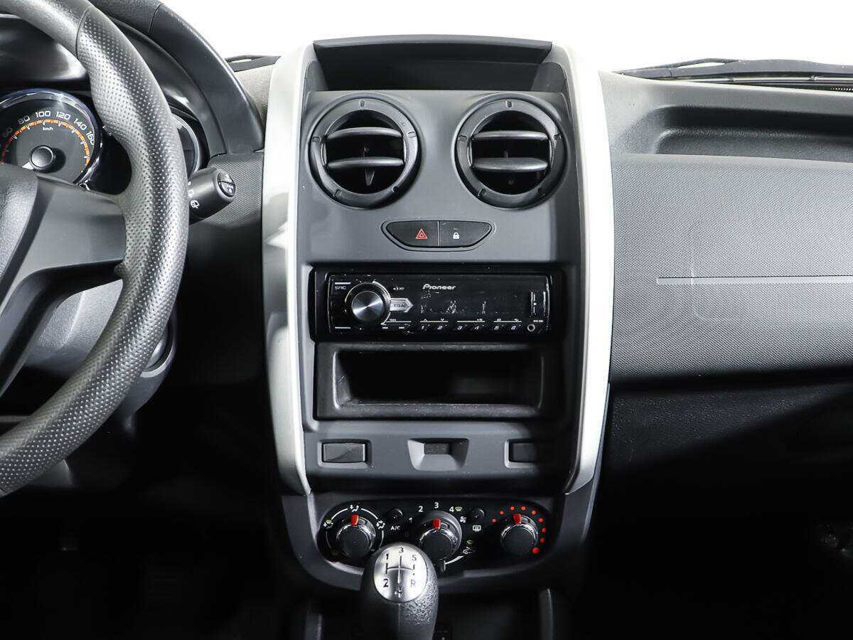 Lada (ВАЗ) Largus с пробегом — 2021 год. Фото: #11