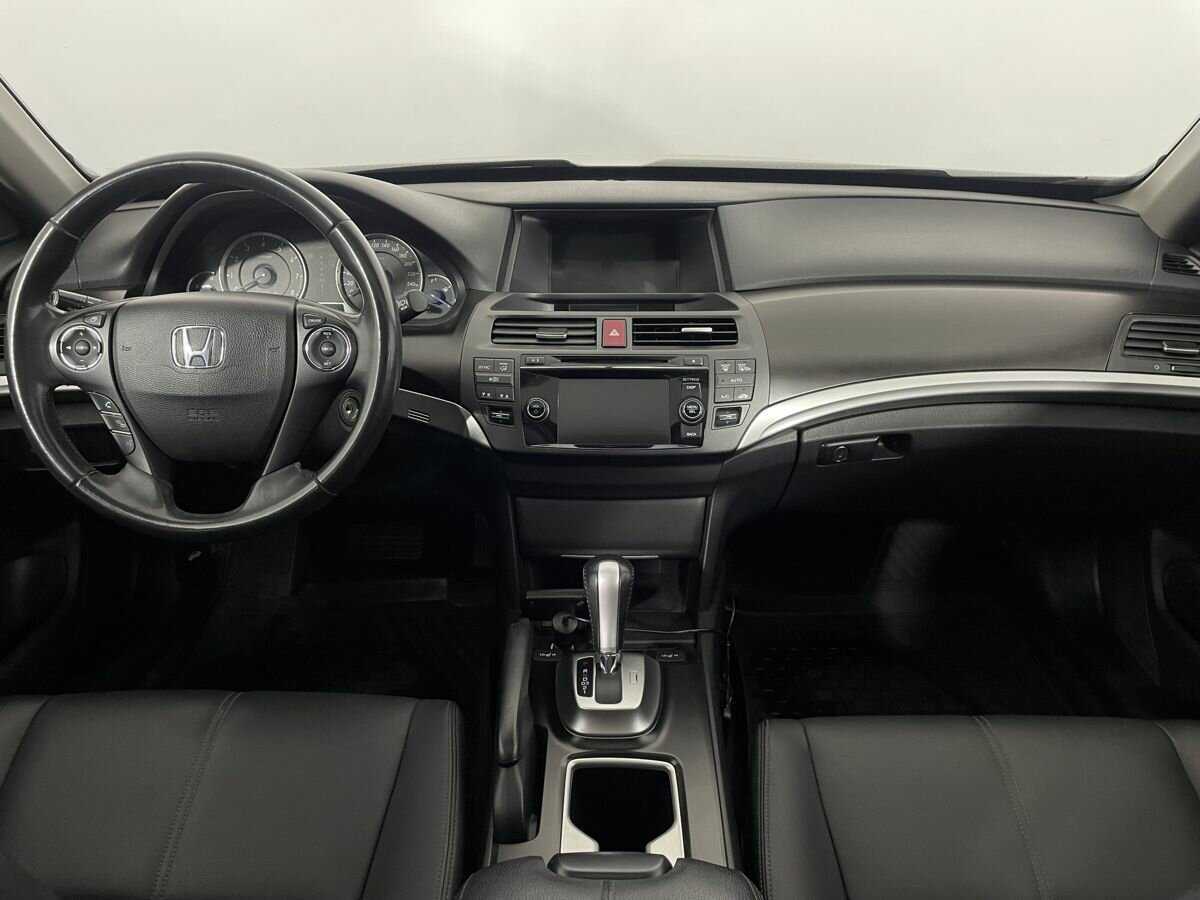 Honda Crosstour с пробегом — 2014 год. Фото: #6