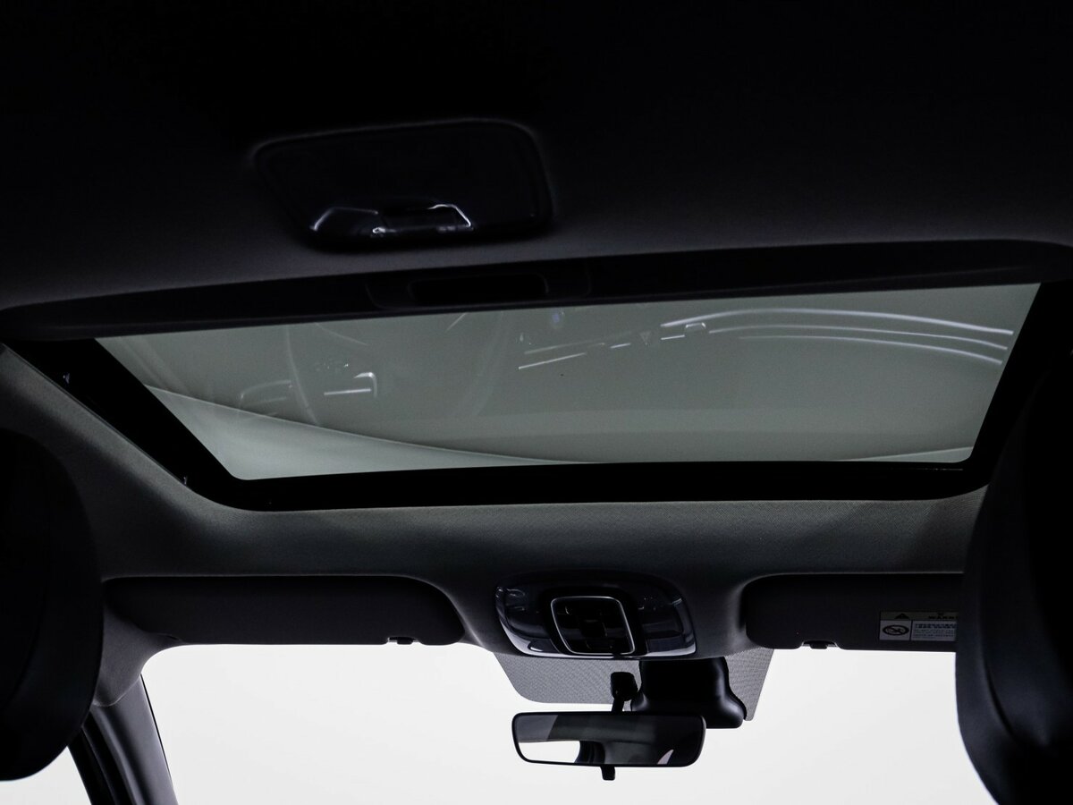 Hyundai Elantra с пробегом — 2023 год. Фото: #15