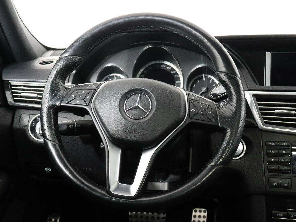 Mercedes-Benz E-Класс с пробегом — 2012 год. Фото: #12