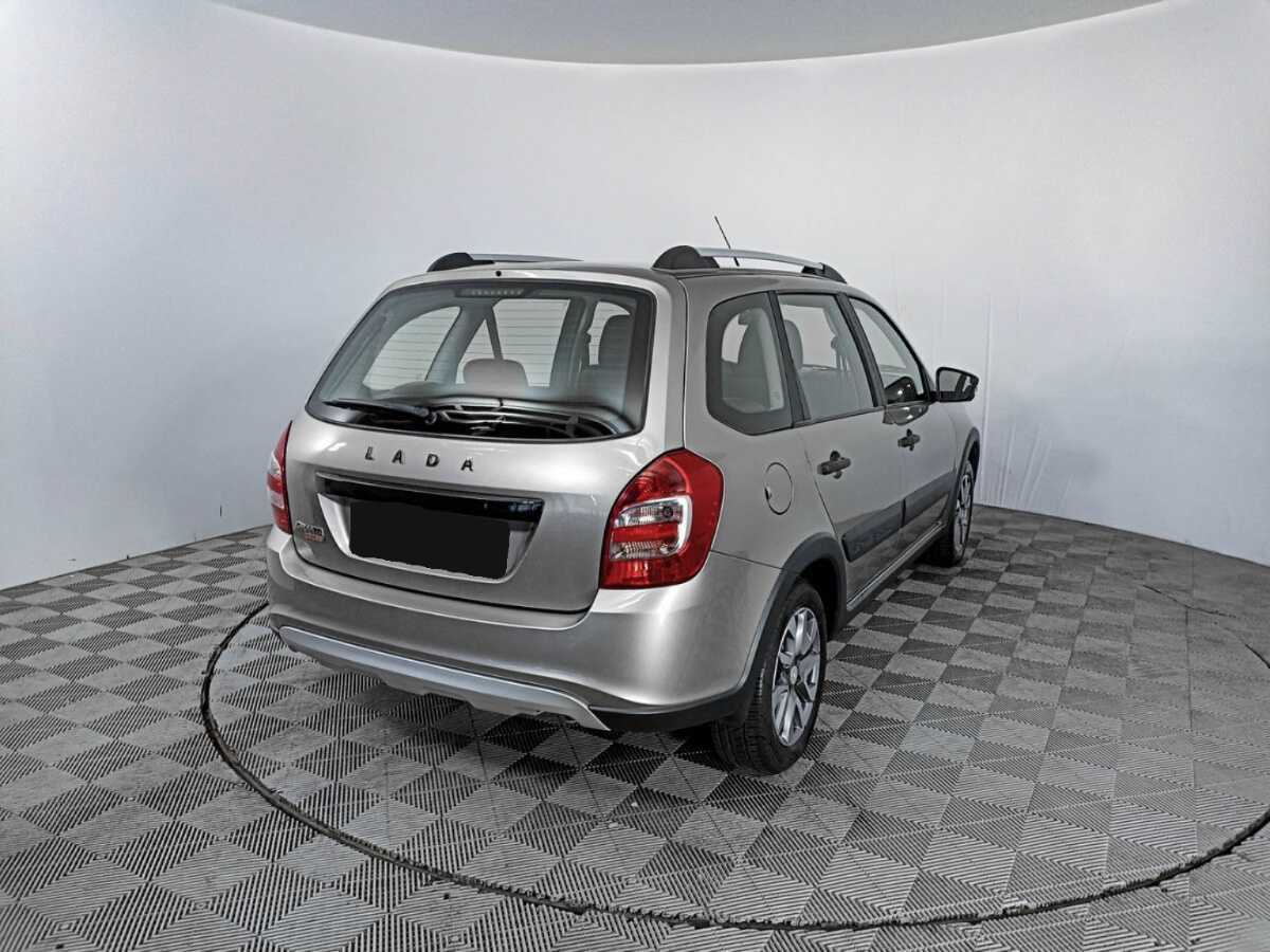 Lada (ВАЗ) Granta с пробегом — 2020 год. Фото: #4