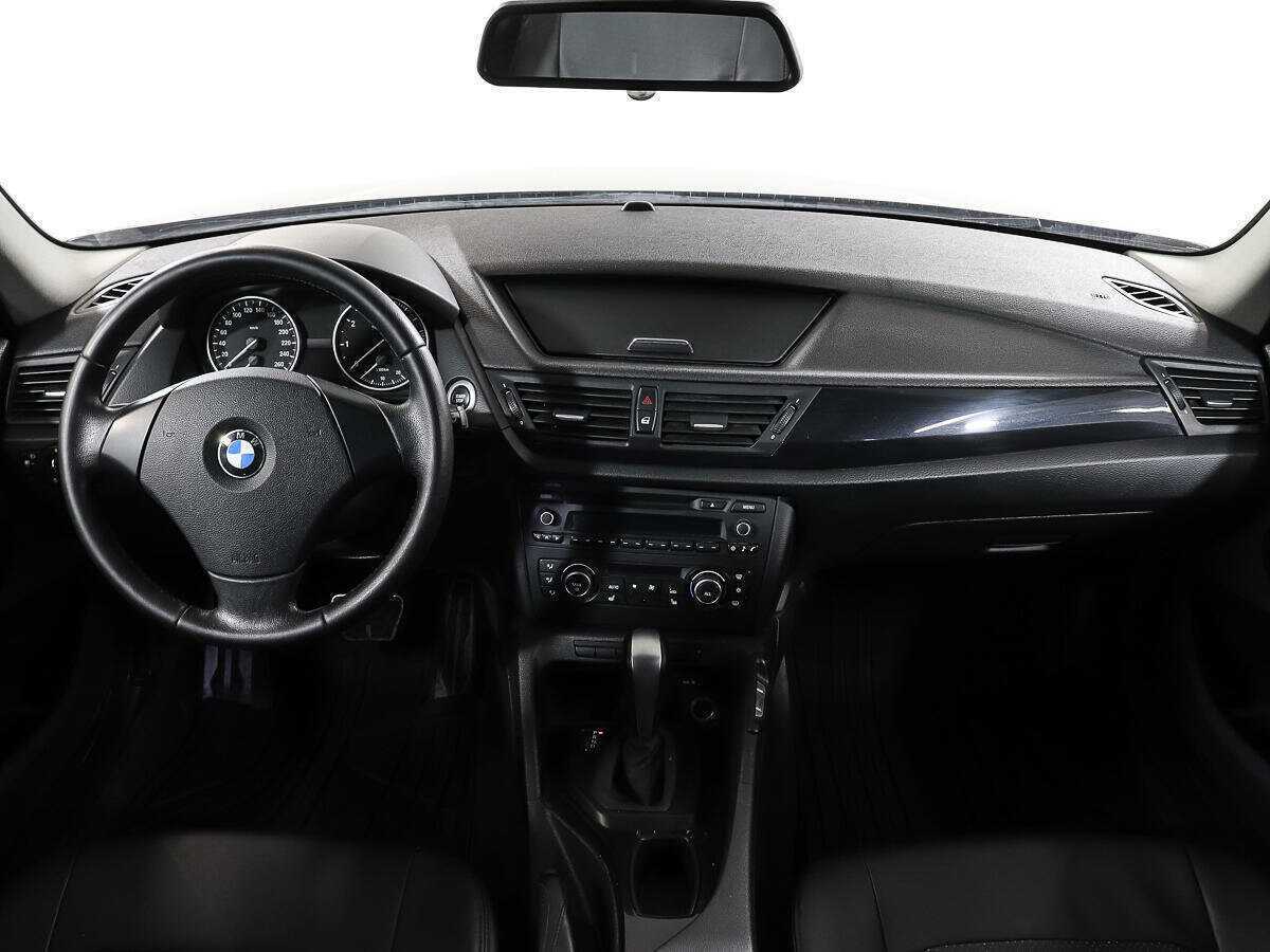 BMW X1 с пробегом — 2012 год. Фото: #11