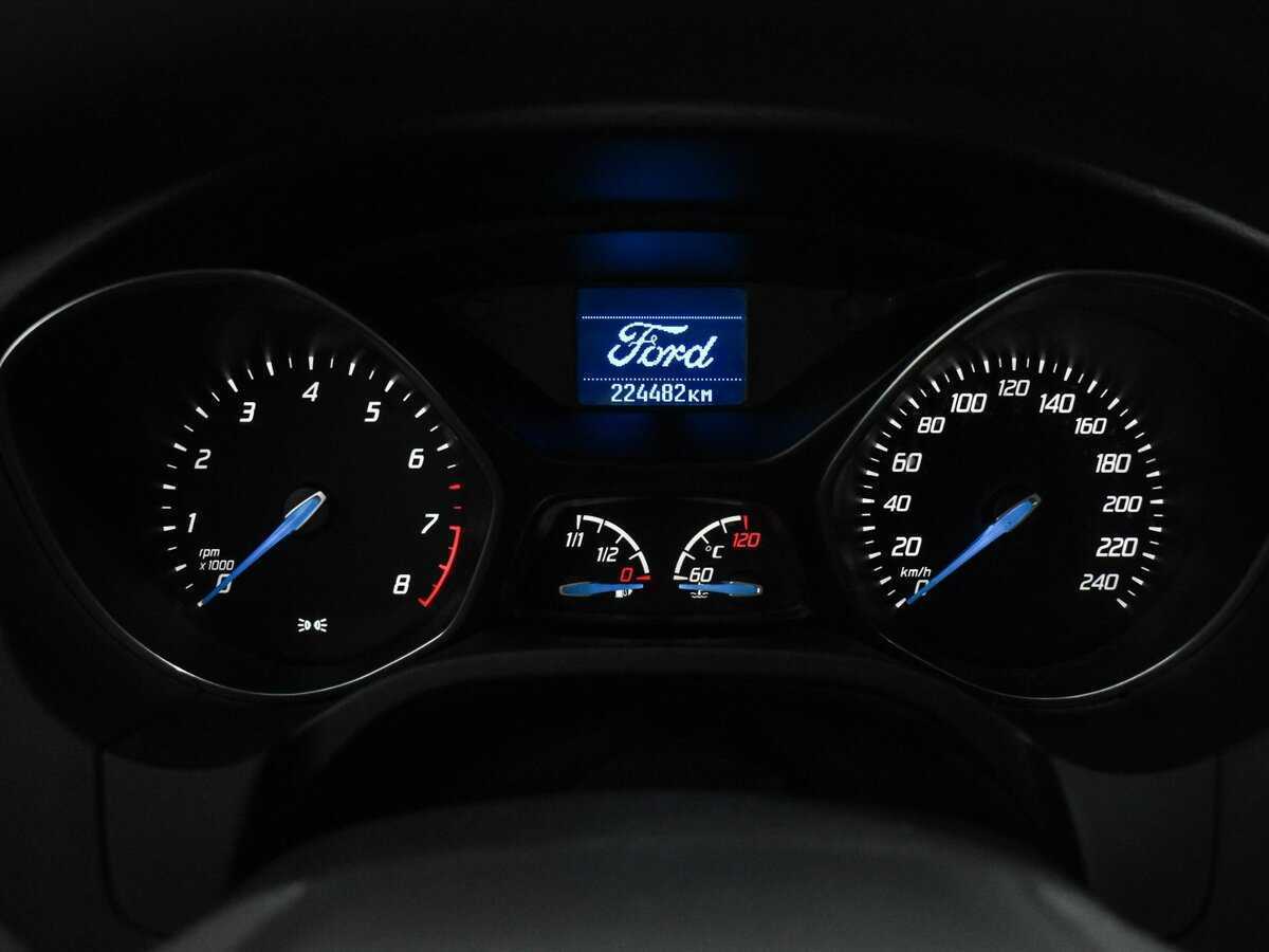 Ford Focus с пробегом — 2015 год. Фото: #17
