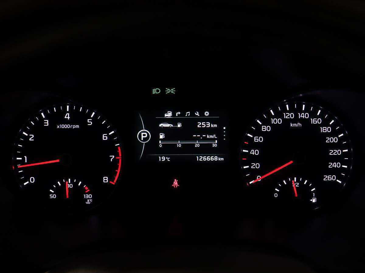 Kia Optima с пробегом — 2017 год. Фото: #13