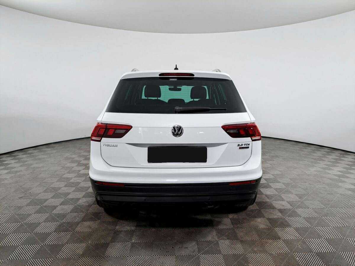 Volkswagen Tiguan с пробегом — 2017 год. Фото: #5