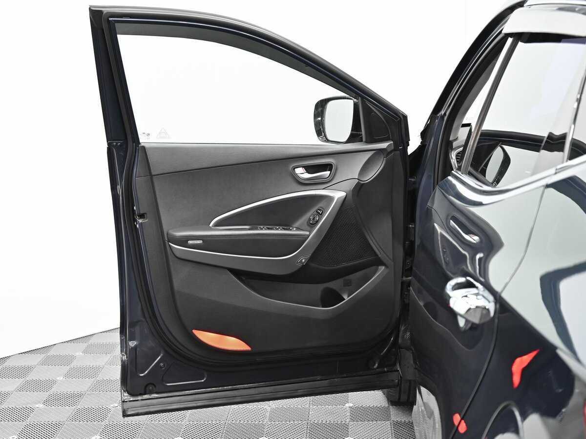 Hyundai Santa Fe с пробегом — 2013 год. Фото: #5