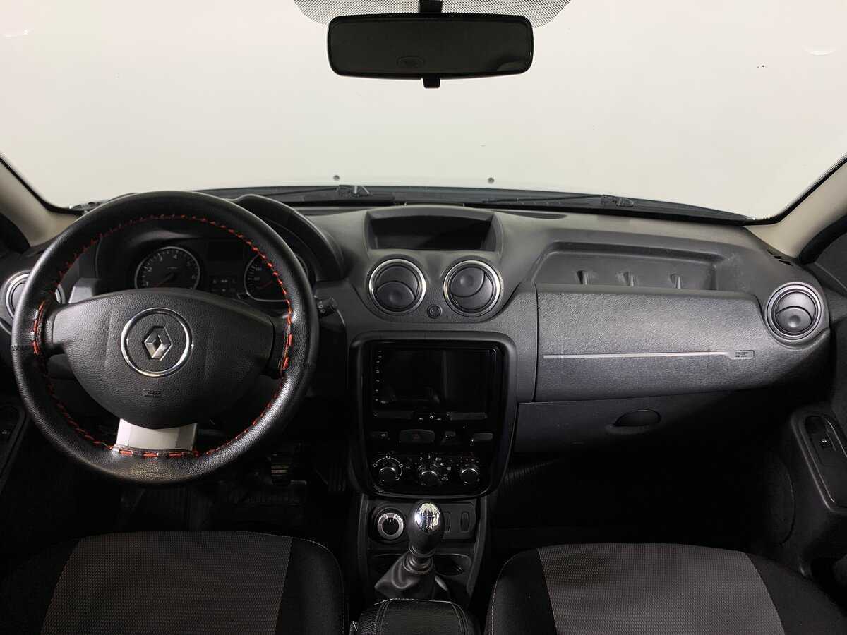 Renault Duster с пробегом — 2012 год. Фото: #12