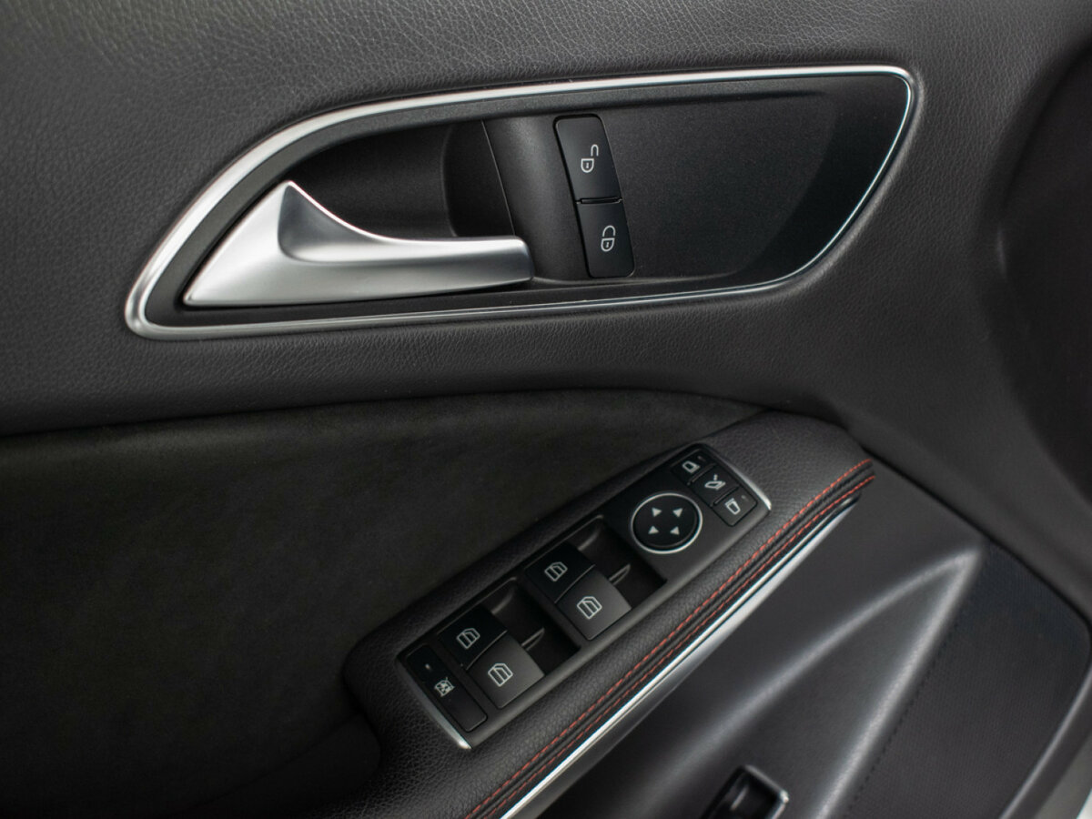 Mercedes-Benz GLA с пробегом — 2018 год. Фото: #15