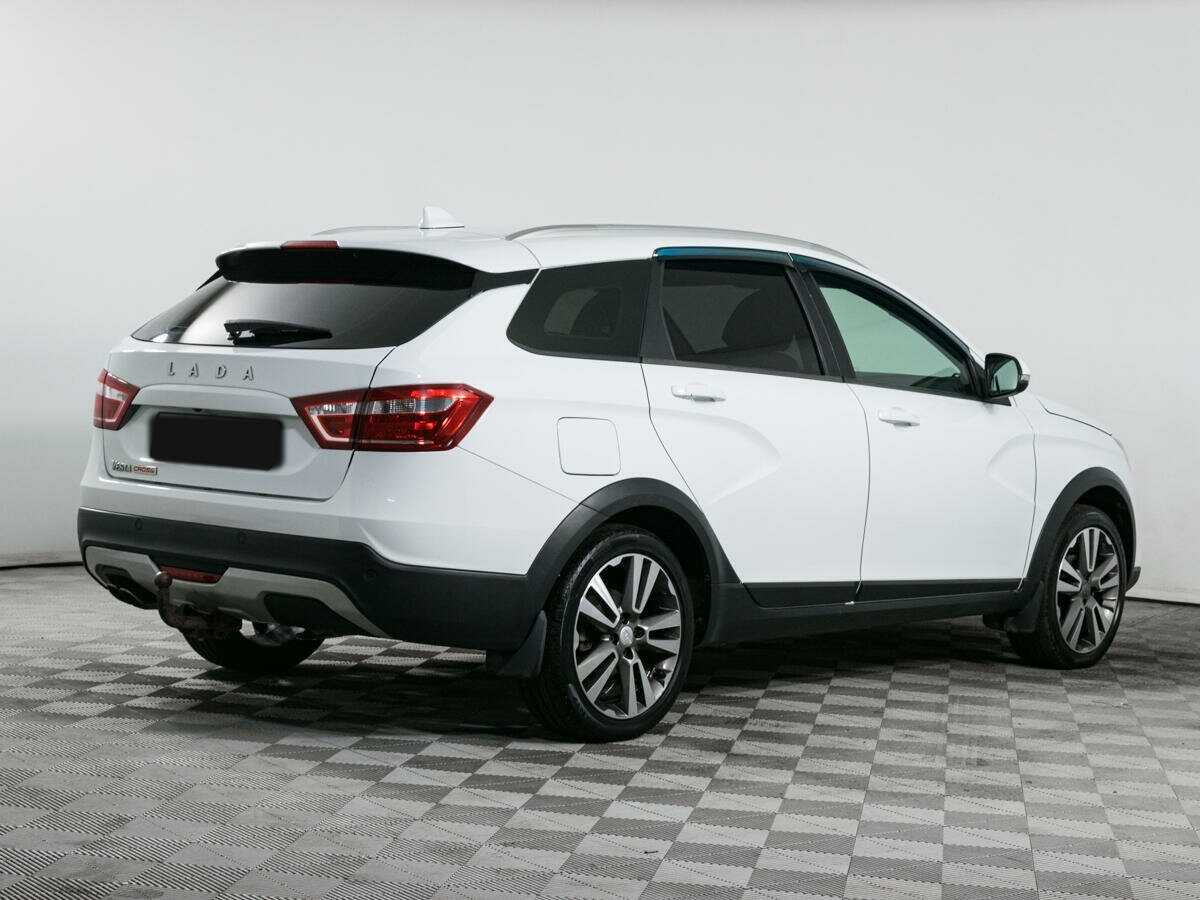 Lada (ВАЗ) Vesta с пробегом — 2018 год. Фото: #3