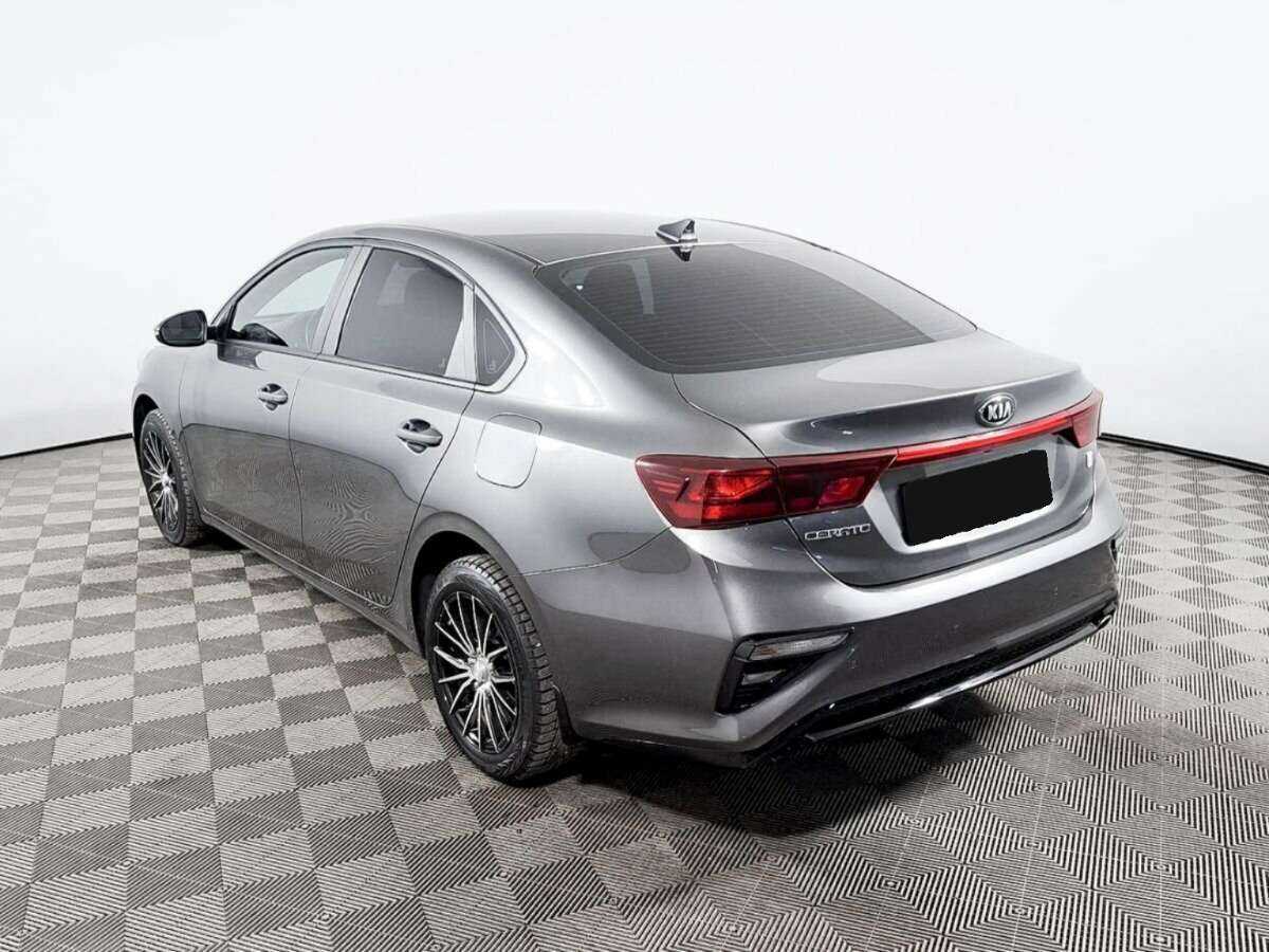 Kia Cerato с пробегом — 2021 год. Фото: #6