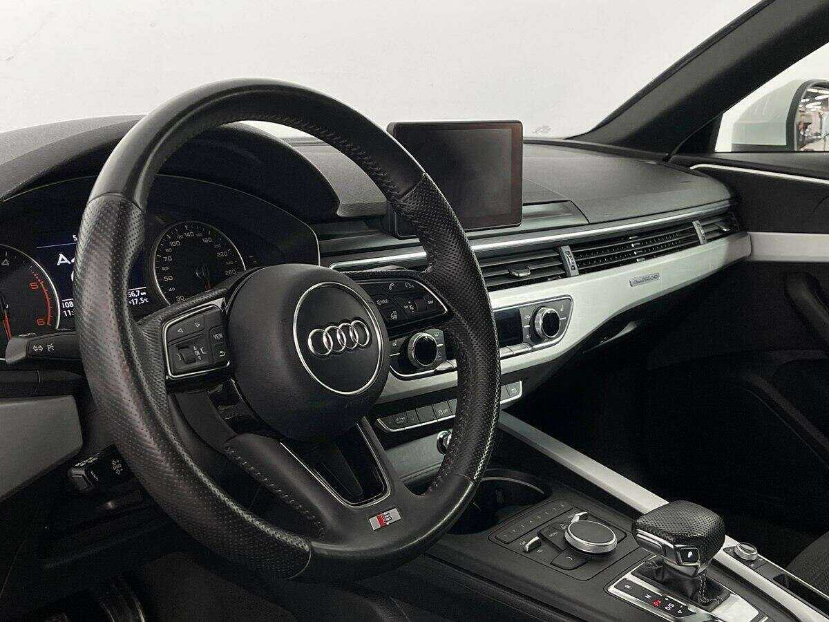 Audi A4 с пробегом — 2017 год. Фото: #12