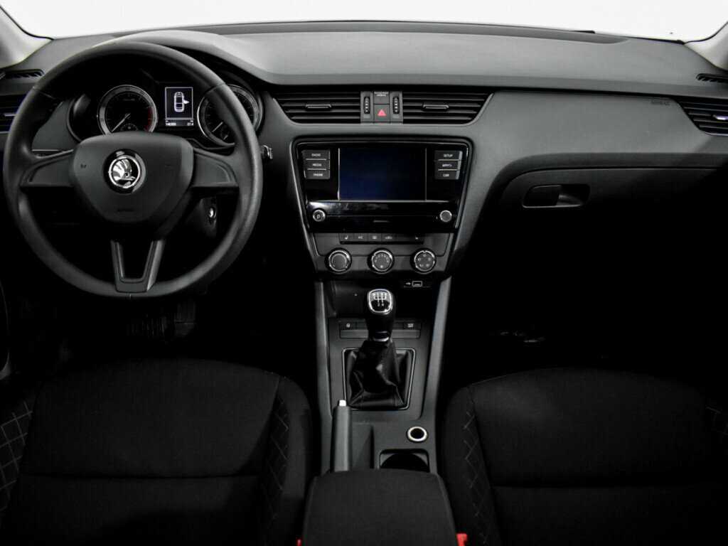 Skoda Octavia с пробегом — 2019 год. Фото: #9