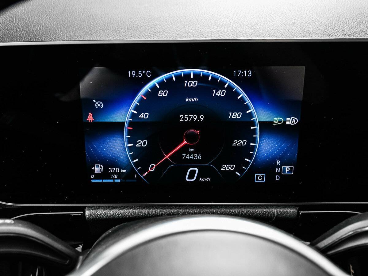 Mercedes-Benz GLA с пробегом — 2020 год. Фото: #9