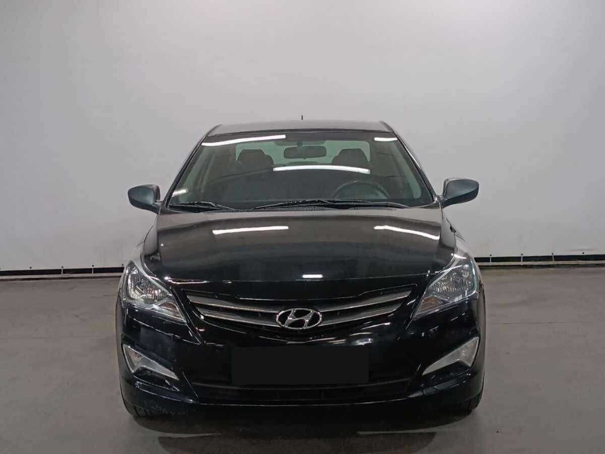 Hyundai Solaris с пробегом — 2016 год. Фото: #1