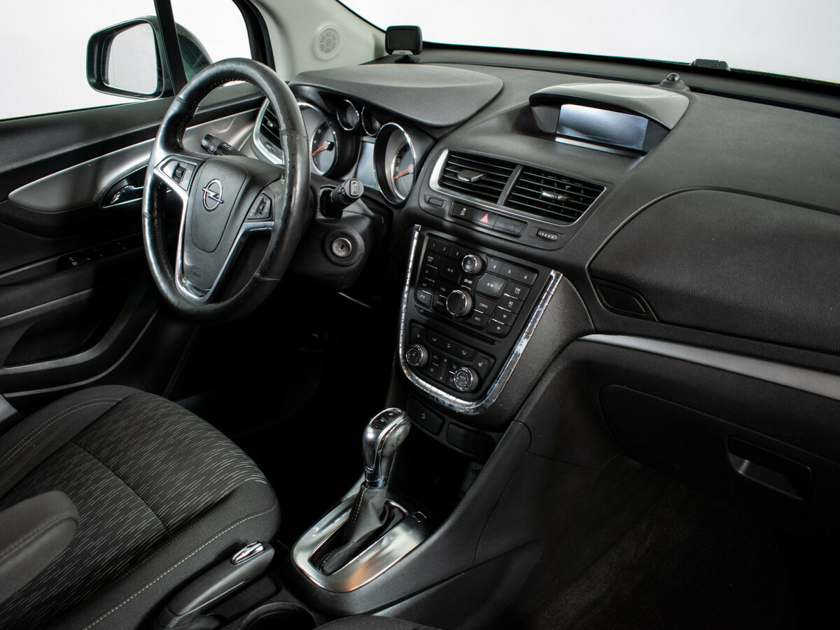 Opel Mokka с пробегом — 2014 год. Фото: #7
