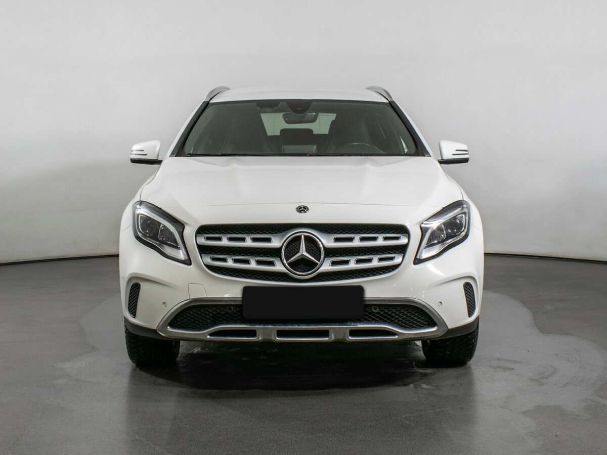 Mercedes-Benz GLA с пробегом — 2018 год. Фото: #1