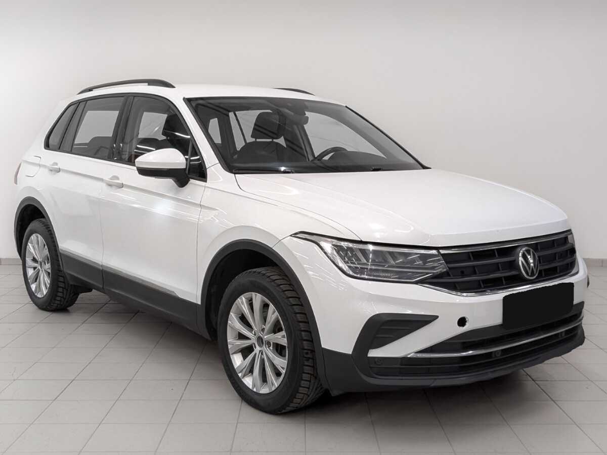 Volkswagen Tiguan с пробегом — 2021 год. Фото: #2