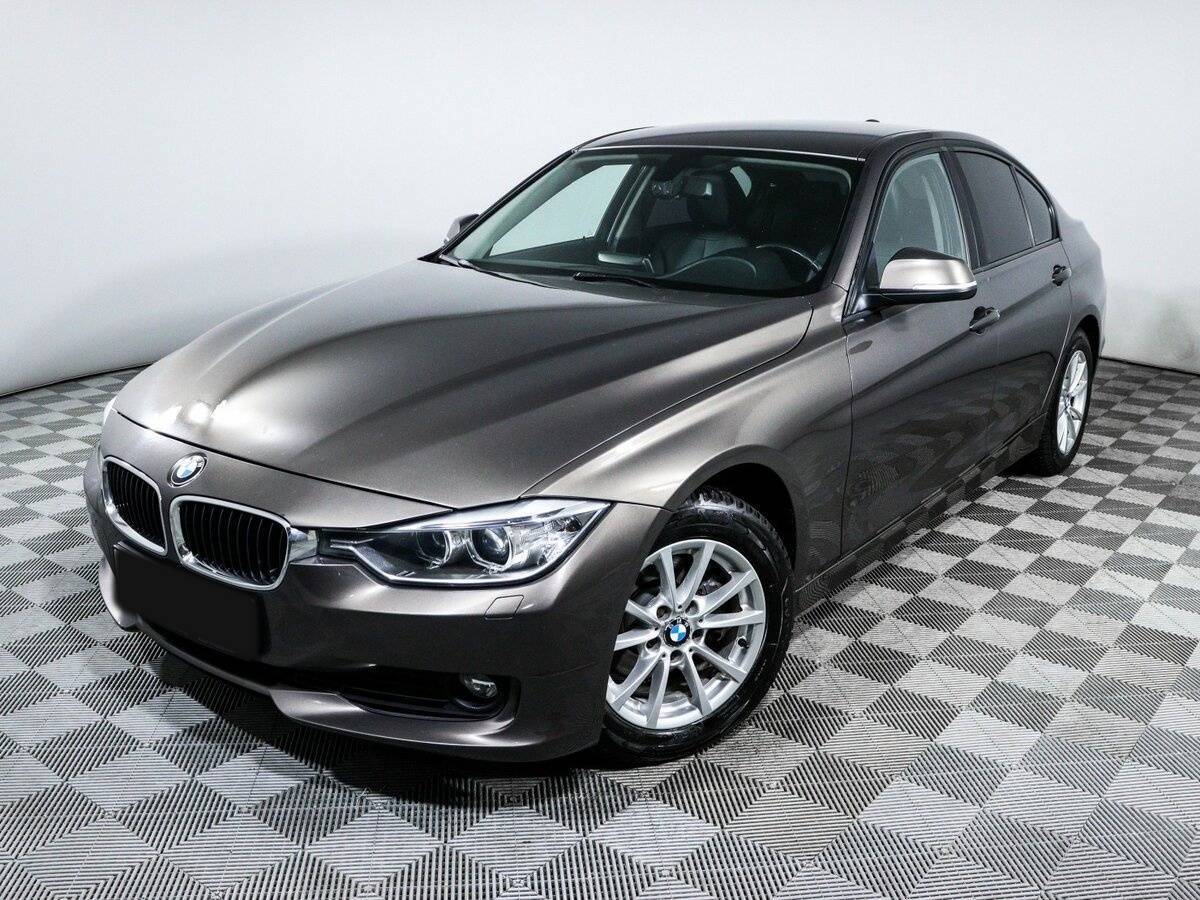 BMW 3 серии с пробегом — 2014 год. Фото: #15