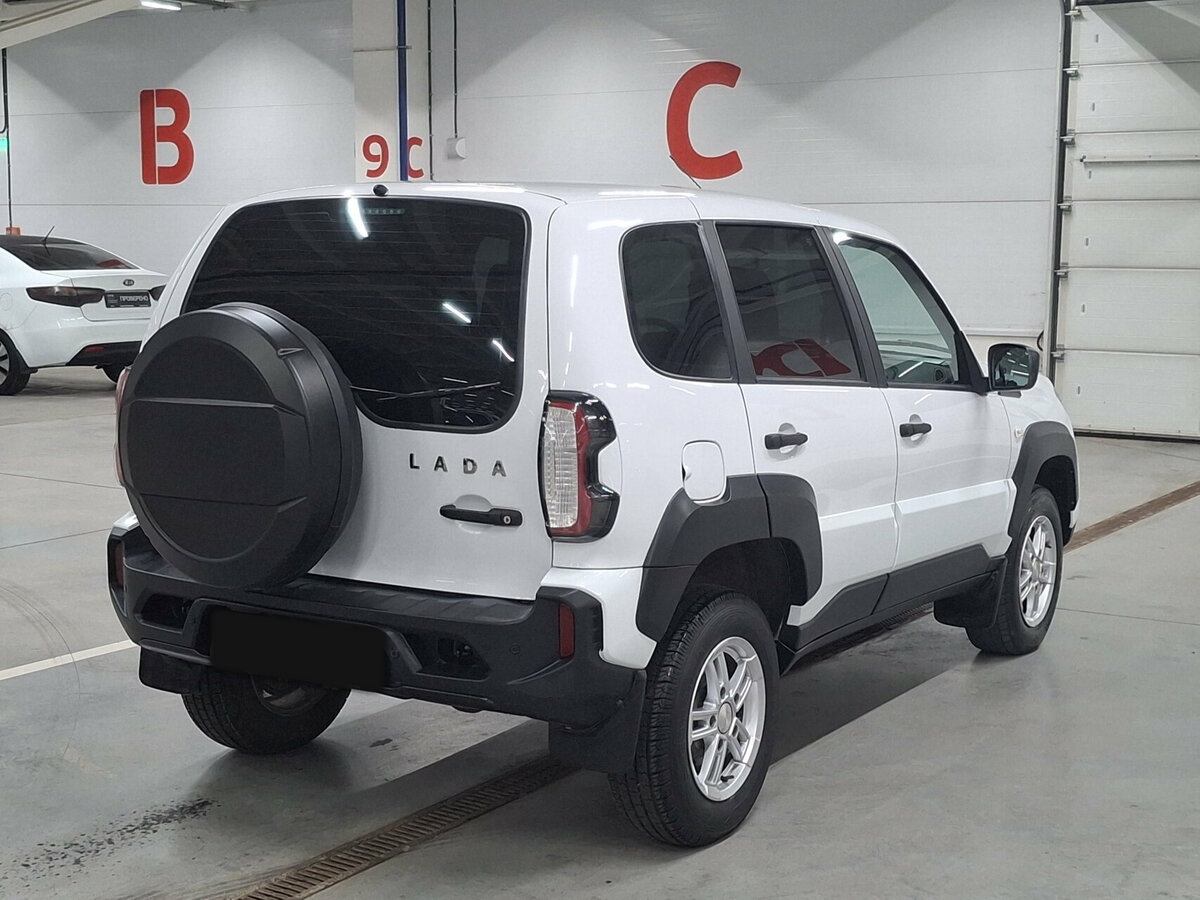 Lada (ВАЗ) Niva Travel с пробегом — 2023 год. Фото: #4
