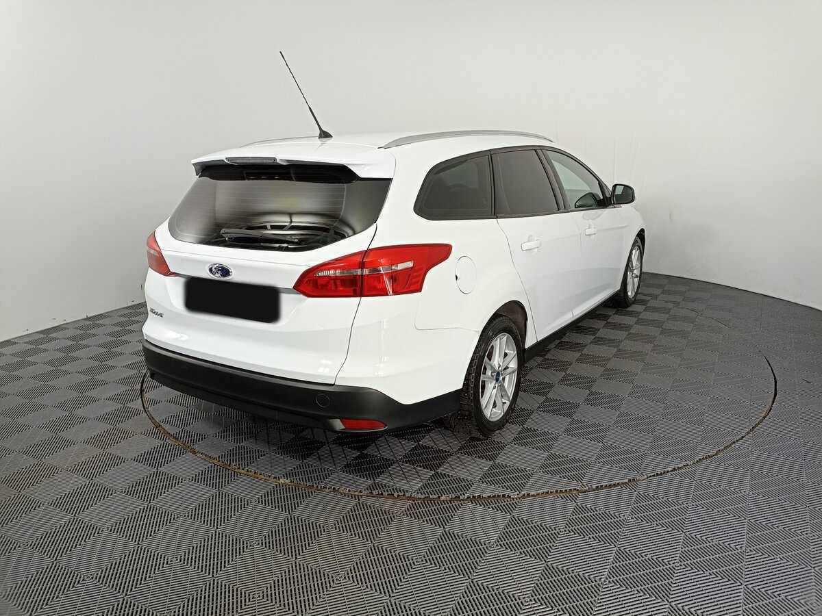 Ford Focus с пробегом — 2015 год. Фото: #4