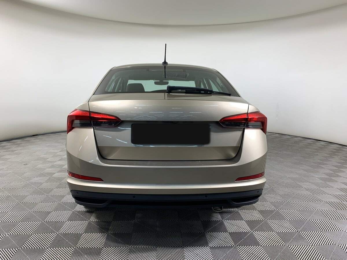 Skoda Rapid с пробегом — 2020 год. Фото: #5