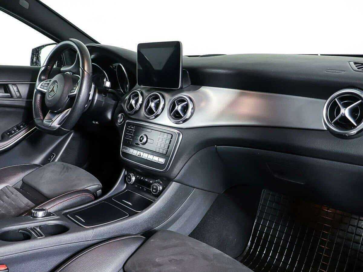Mercedes-Benz GLA с пробегом — 2018 год. Фото: #8