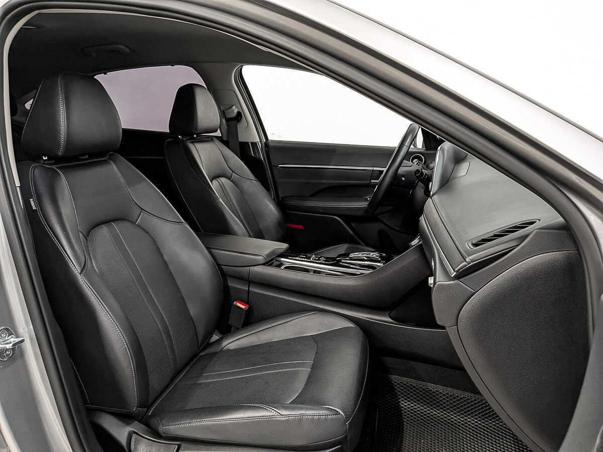 Hyundai Sonata с пробегом — 2022 год. Фото: #23