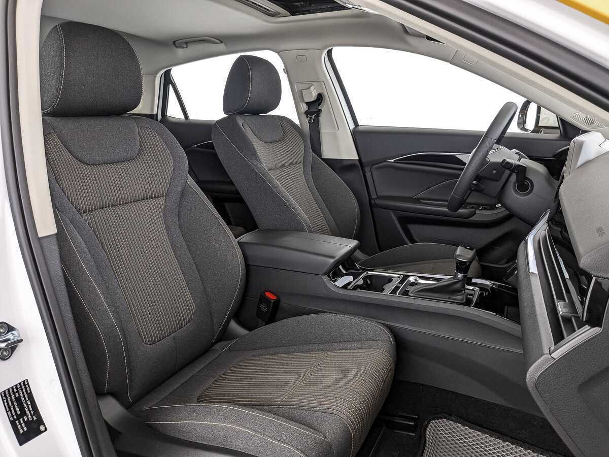 FAW Bestune B70 с пробегом — 2023 год. Фото: #28