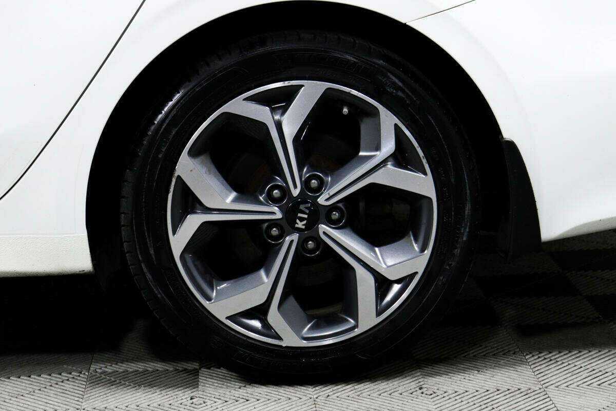 Kia Ceed с пробегом — 2019 год. Фото: #13