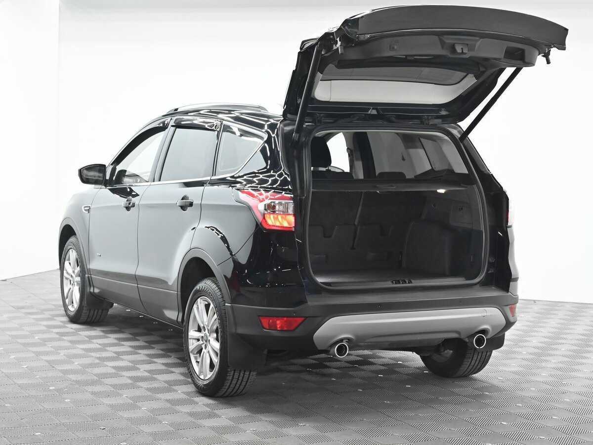 Ford Kuga с пробегом — 2017 год. Фото: #4