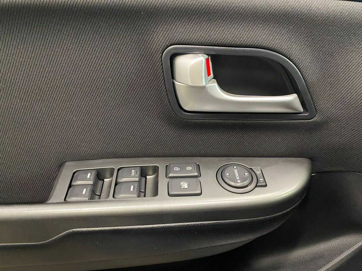 Kia Rio с пробегом — 2014 год. Фото: #16