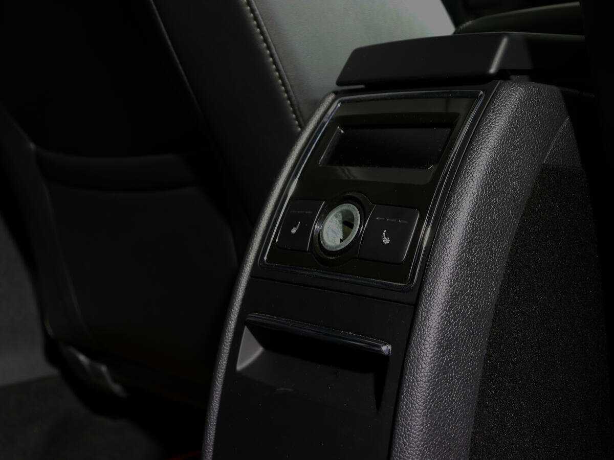 Skoda Superb с пробегом — 2014 год. Фото: #15