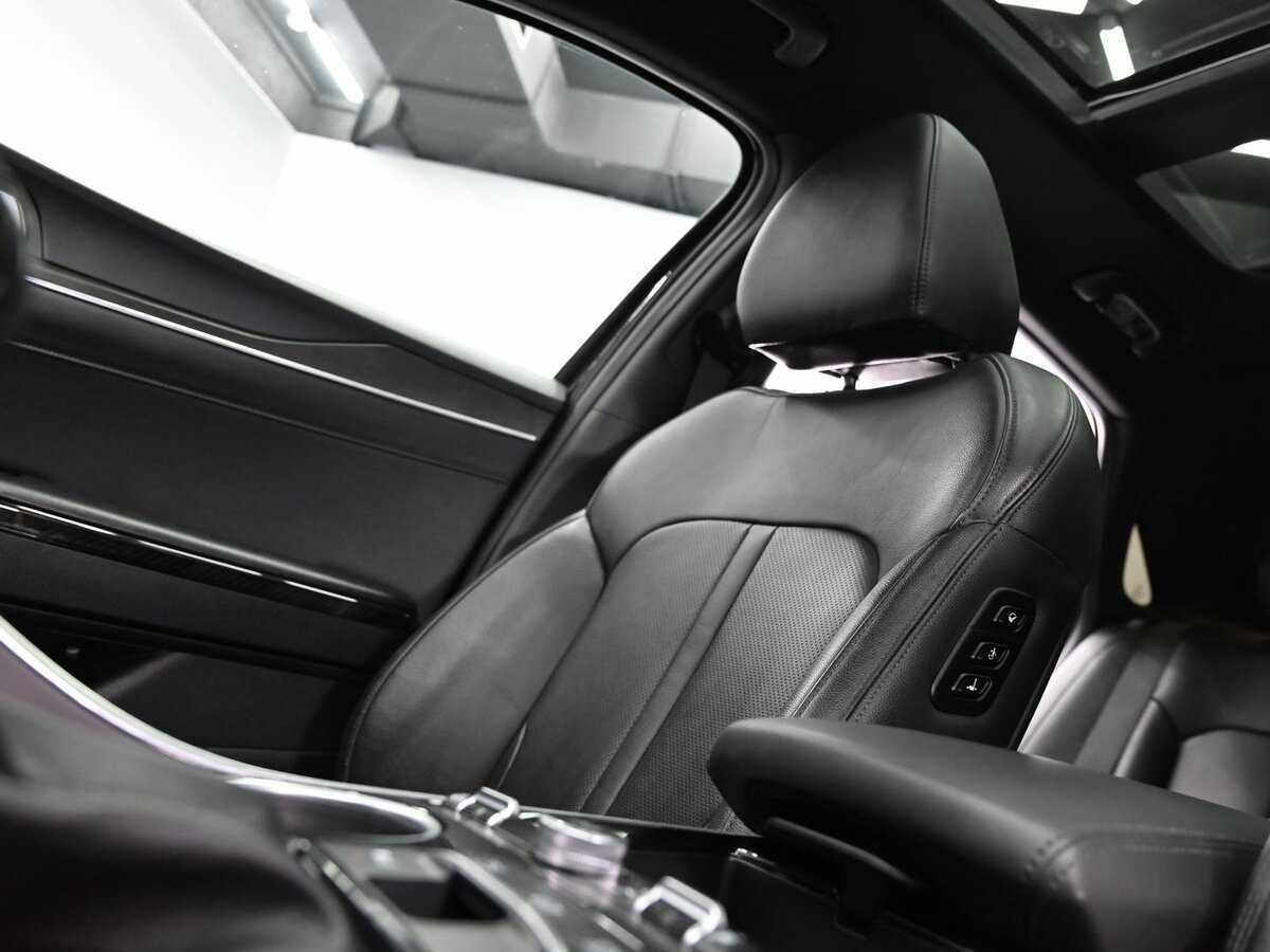 Kia K5 с пробегом — 2020 год. Фото: #9