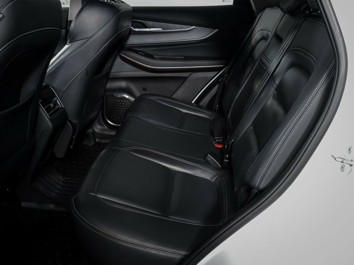 EXEED LX с пробегом — 2023 год. Фото: #9