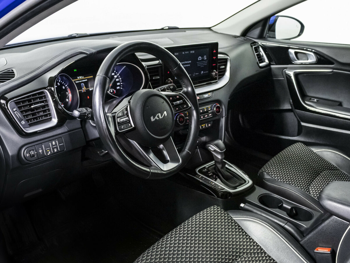 Kia Ceed с пробегом — 2021 год. Фото: #8