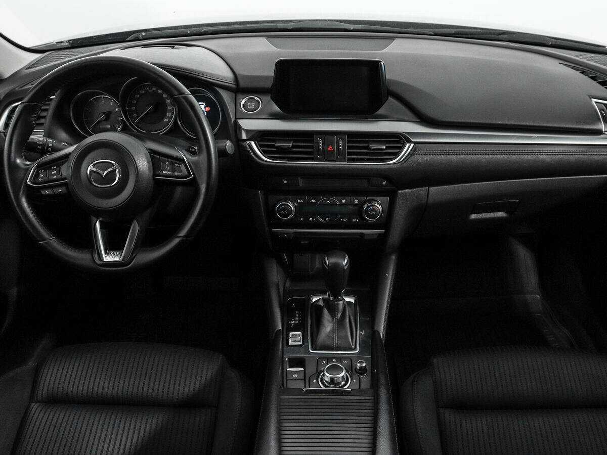 Mazda 6 с пробегом — 2016 год. Фото: #14